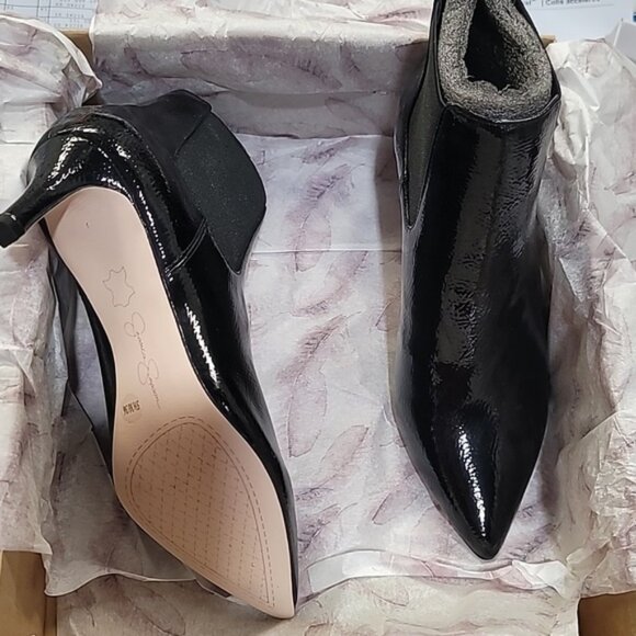 Jessica Simpson Women's Radeline Pointed Toe Bootie - Picture 7 of 7